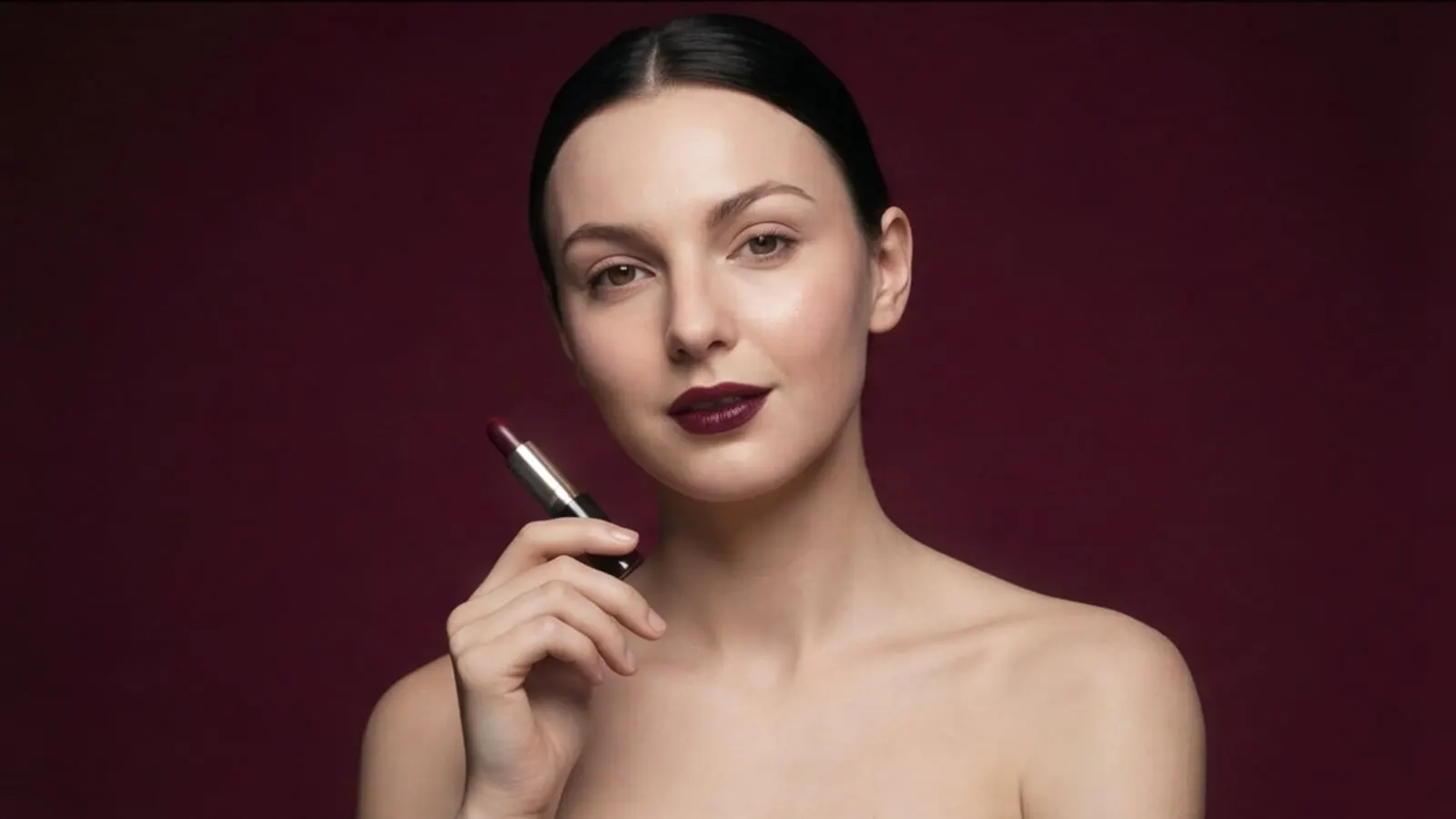 Glossmo - Premium Lipstick Brand Film — image 1 of 25