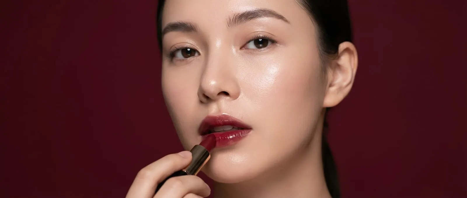 Glossmo - Premium Lipstick Brand Film — image 16 of 25